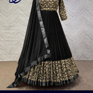 Neck,Sleeves Border Heavy Embroidery With Pearls Attached Dupatta 3Pcs